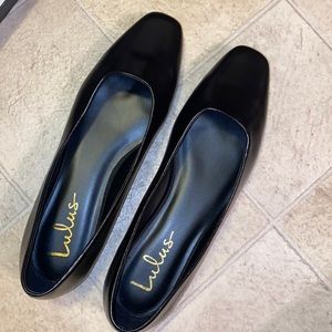 Lulus Flats